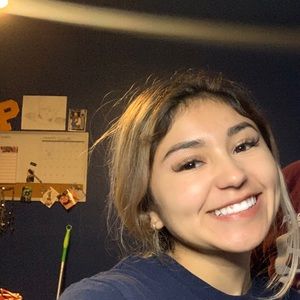 Meet your Posher, Melissa